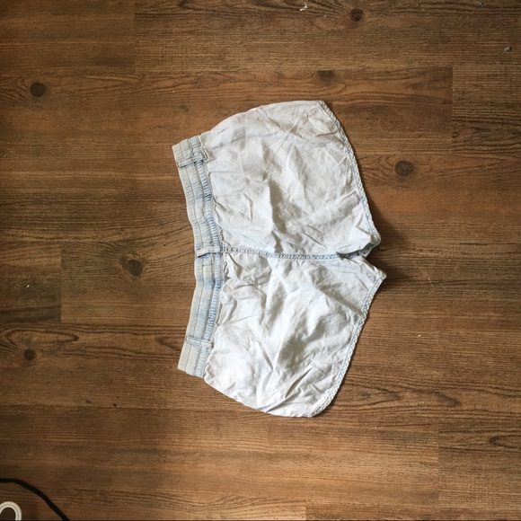 Acid Wash Denim Shorts - Picture 2 of 2